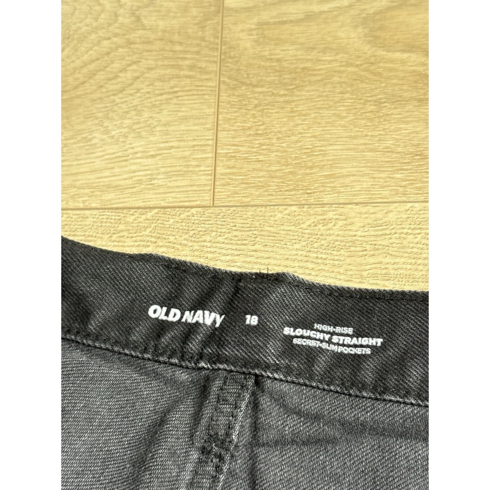 NWT Womens‎ Old Navy High Rise Slouchy Straight Black Jeans Distressed Size 18 - Picture 2 of 14